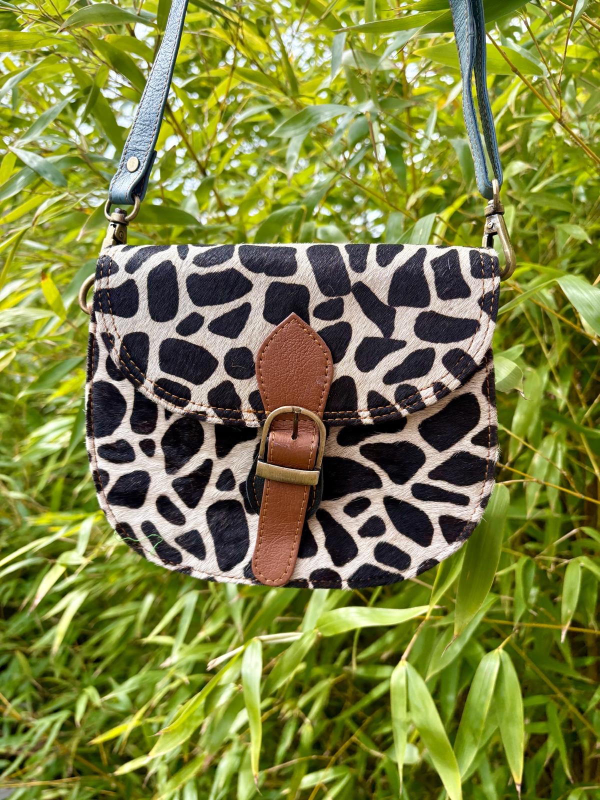 Poppy - Giraffe Print