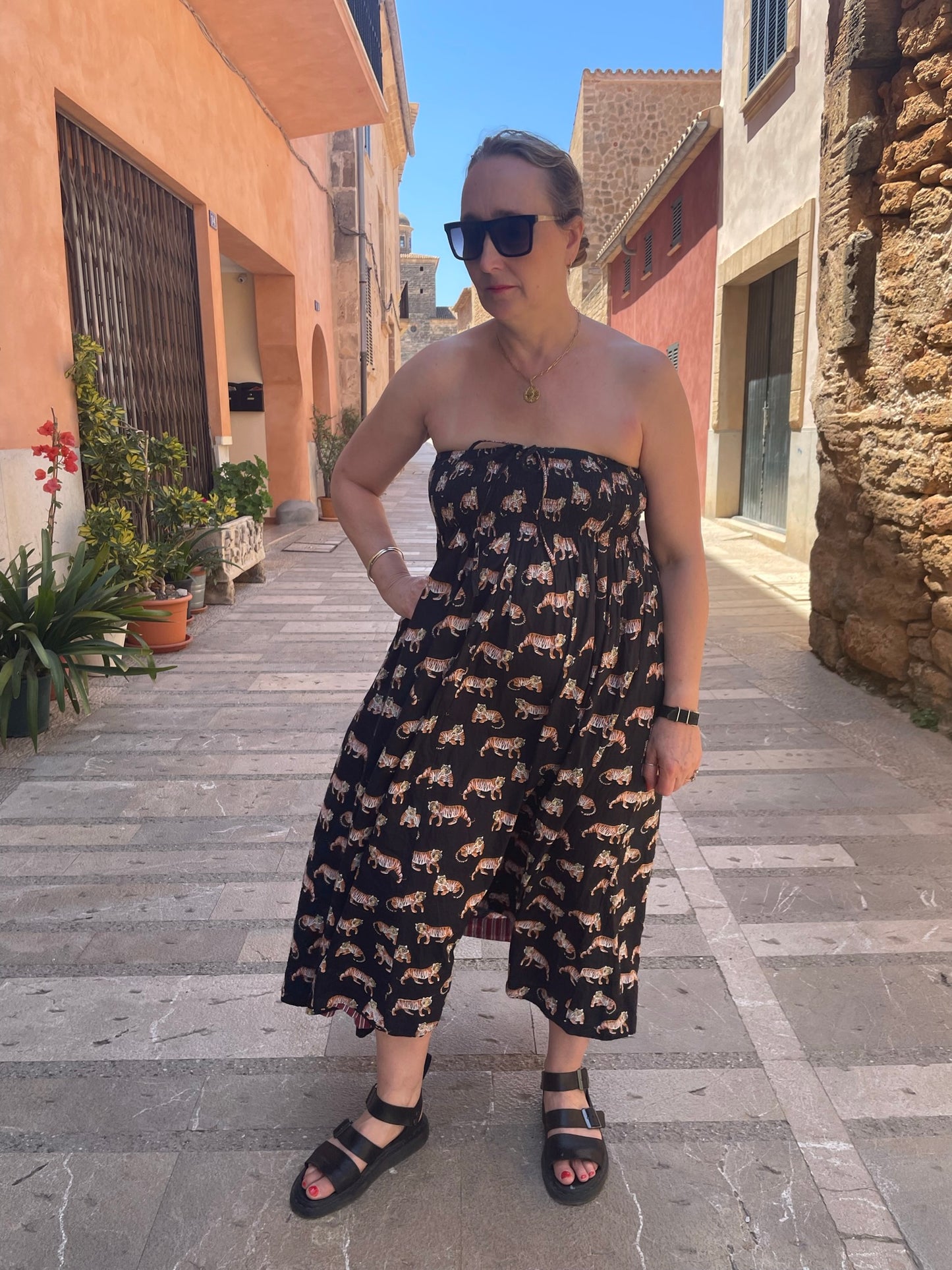 Black Tiger Skirt & Dress - Size 10-18