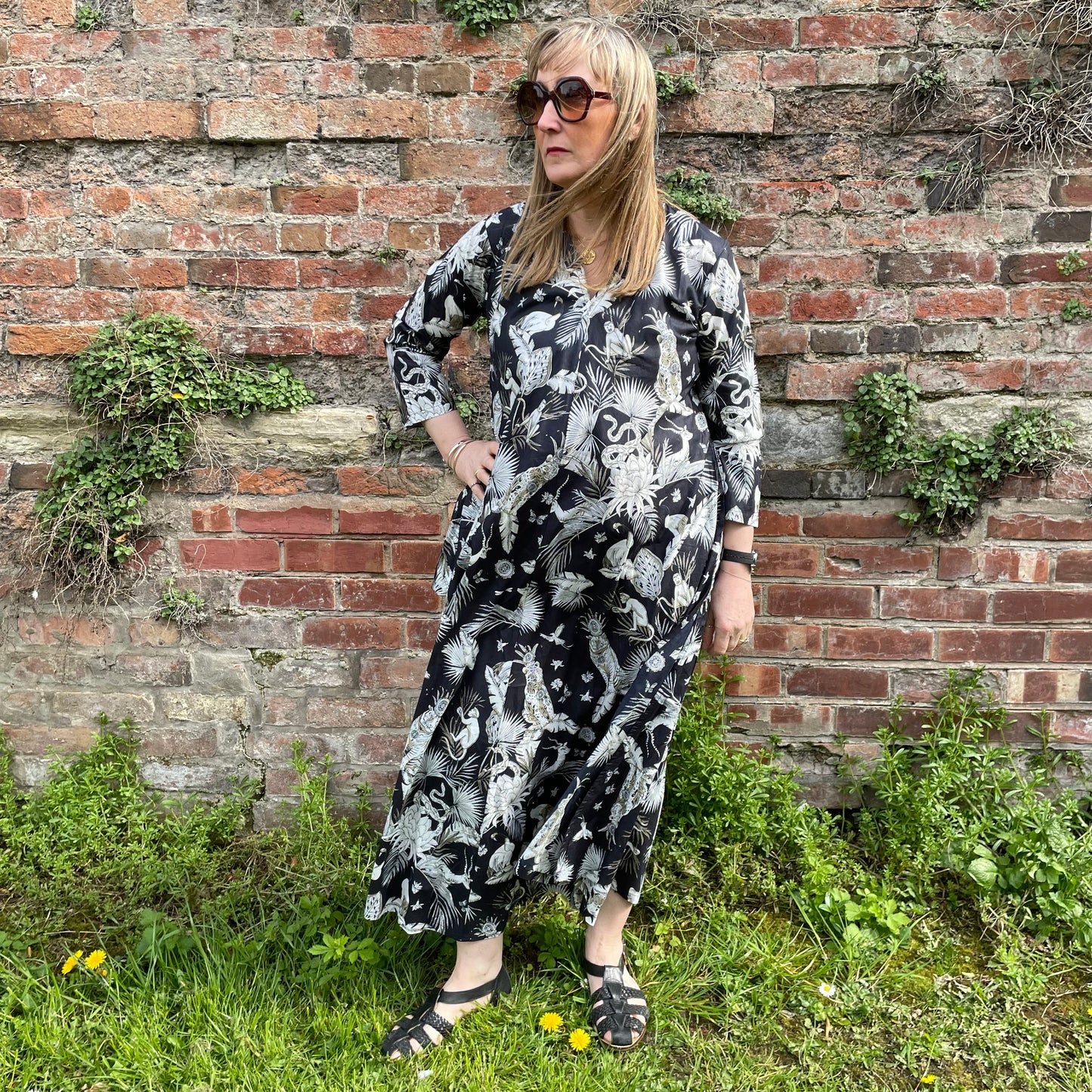Cotton V Neck Dress - Regal Tiger size Large