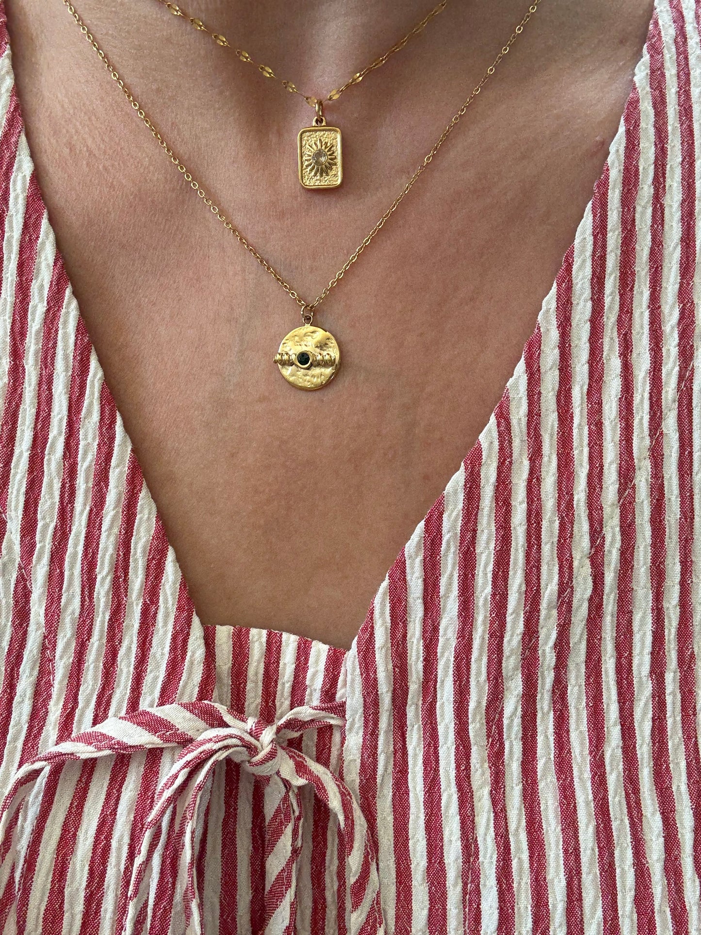 Necklace - Gold Star Pendant