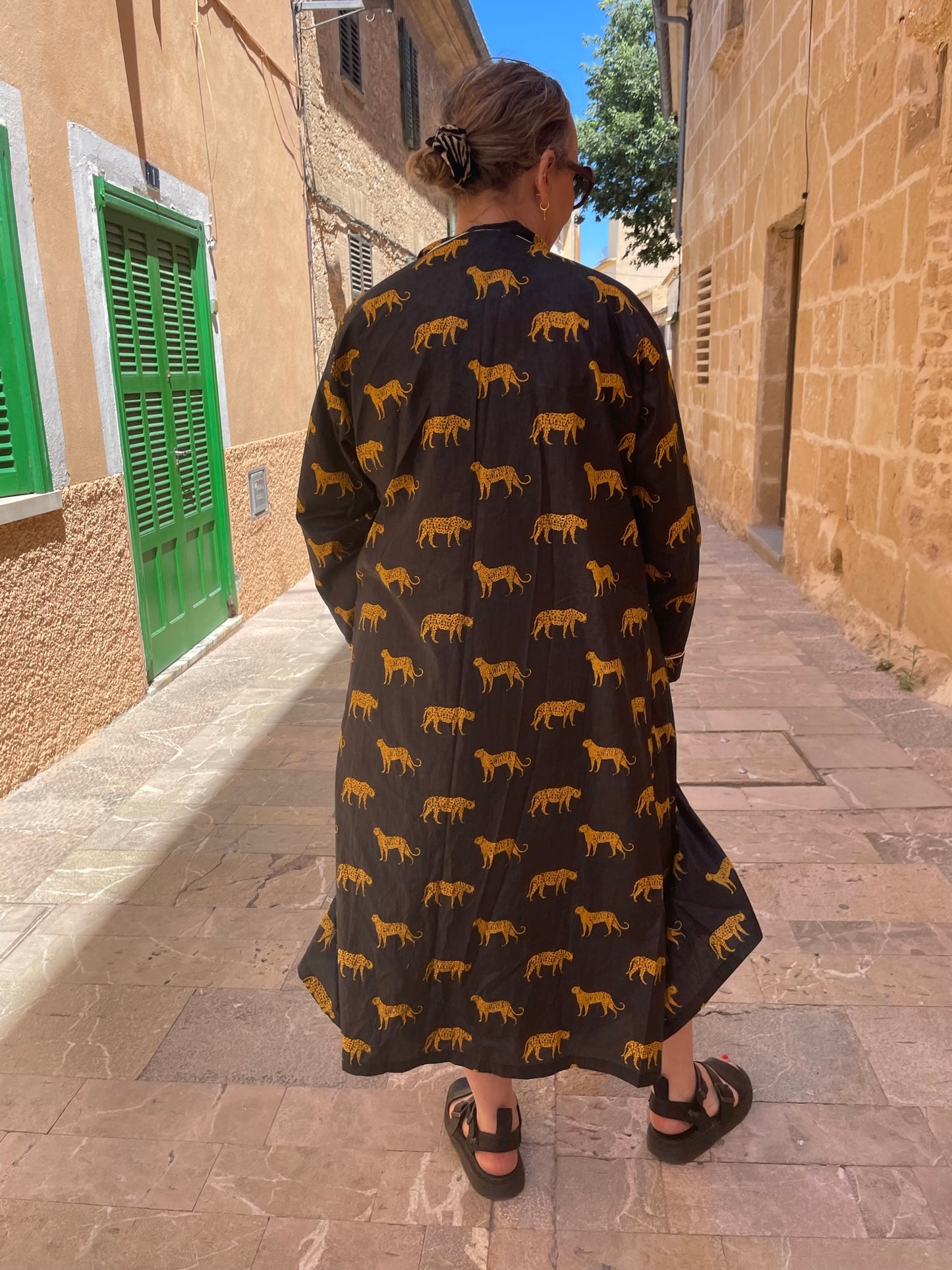 Cotton Kimono - Jungle Black Leopard