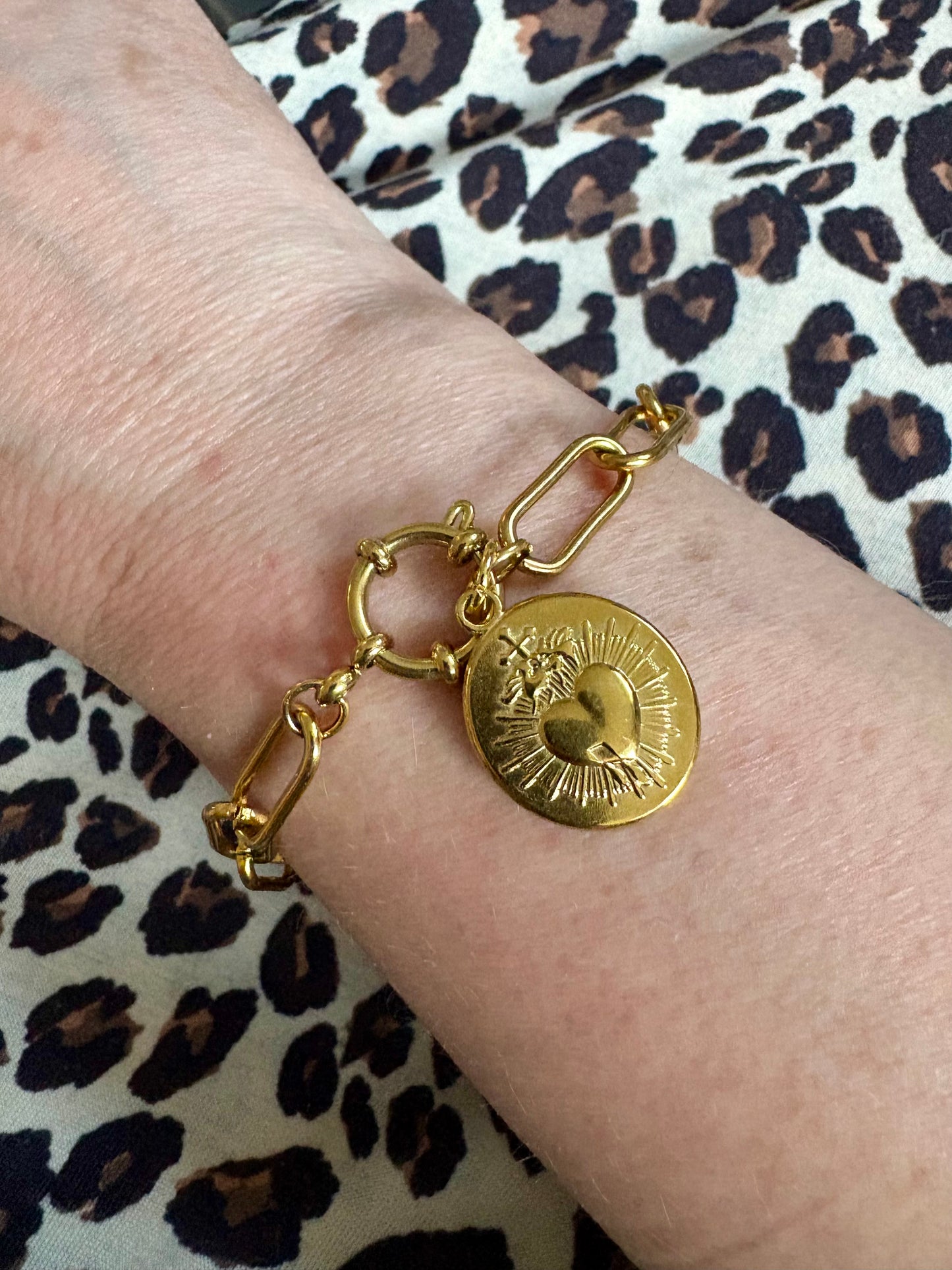 Carla Chunky Charm  - Gold Bracelet